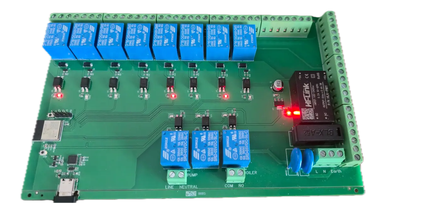 Real ZAO 10-channel control center prototype for underfloor heating automation